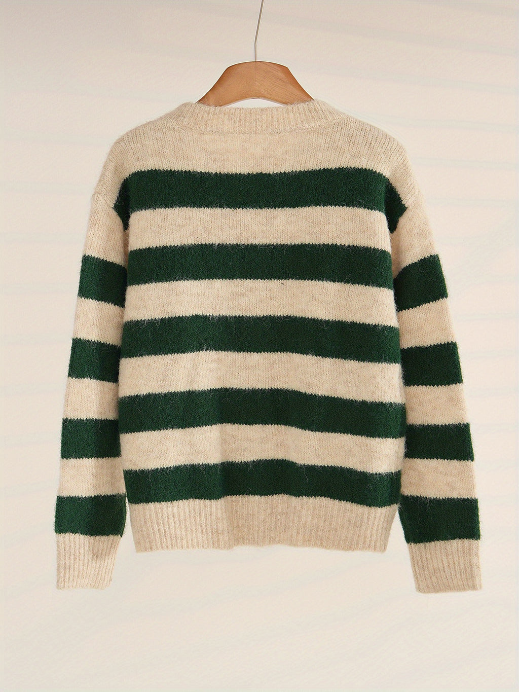 Premium Wool Striped Cardigan Sweater Fashion Women's Tops Hot Soft Long Sleeve Beautiful Ladies Sweater Elegant Autumn Winter Clothing Premium Fabric Constructed Women's Clothes( of tops only)